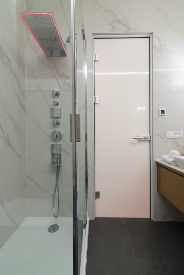 Luxury Rooms Fortuna Split Buitenkant foto